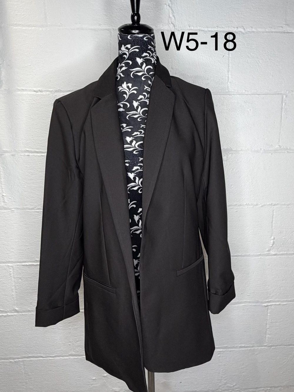 Tailored Black Long Women's Blazer Jacket